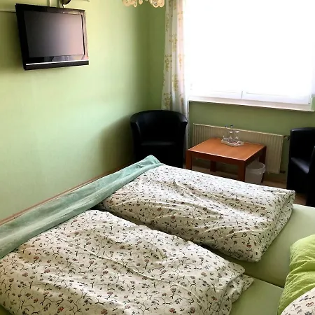 Garni Zum Adenauer Forst بيت ضيافة Wimbach