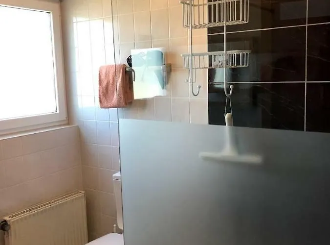 Gasthuis Garni Zum Adenauer Forst 3*