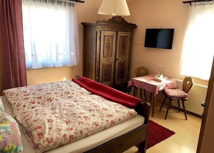 Konukevi Garni Zum Adenauer Forst Wimbach